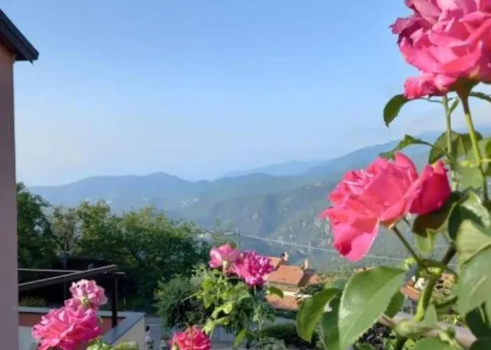 Liguria, Swimming Pool - - View Appartement *
